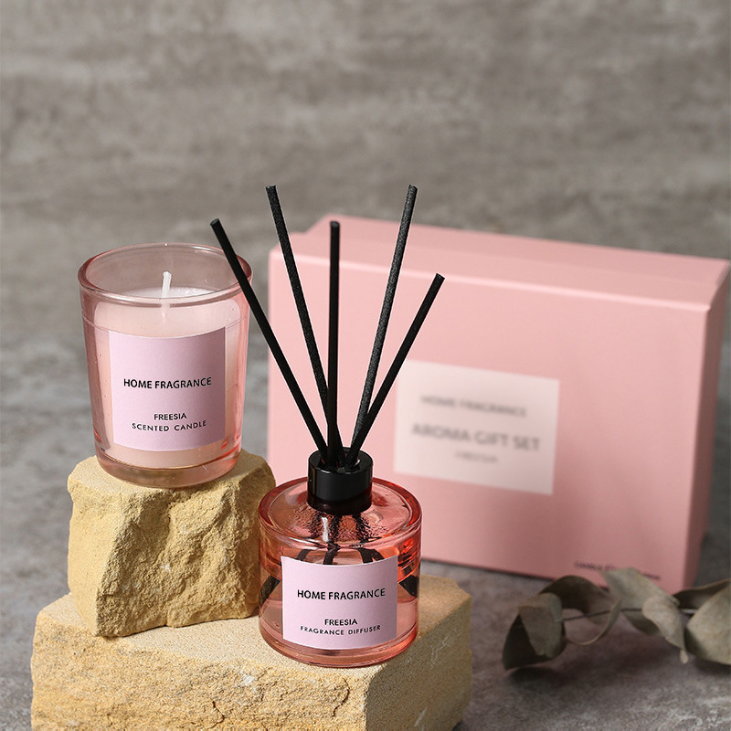 Home Fragrance Rituals - Zestaw prezentowy: dyfuzor zapachowy i świeca