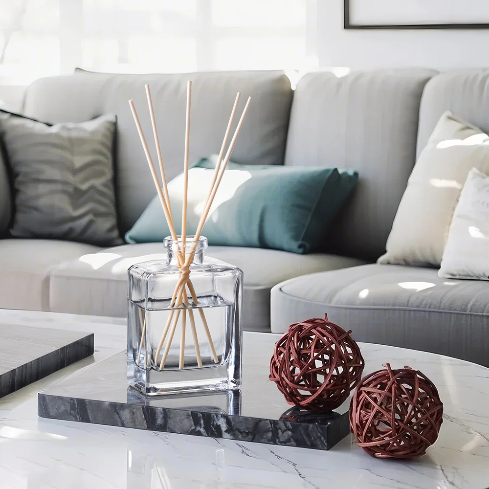 Home Fragrance Japan - Nowoczesna, prosta, kwadratowa szklana butelka do